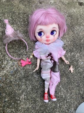 Blythe customized doll